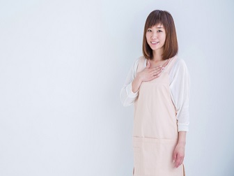 短期・長期　超軽作業　お菓子のトレー仕分け　女性活躍中　石狩　週２．３日勤務　時給１１５６円日払い可　フルタイム・パート可　マイカーOK★