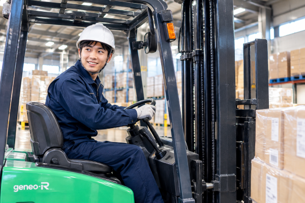 札幌市東区／製造工場／長期バイト/リフト業務／日払い/高時給
